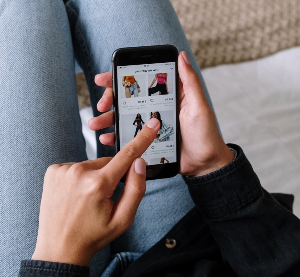 Whatsapp Broadcasting